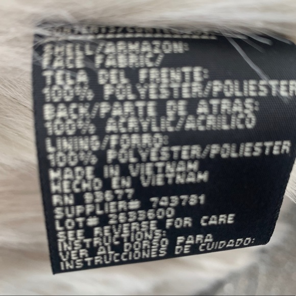 Coat - Picture 4 of 4